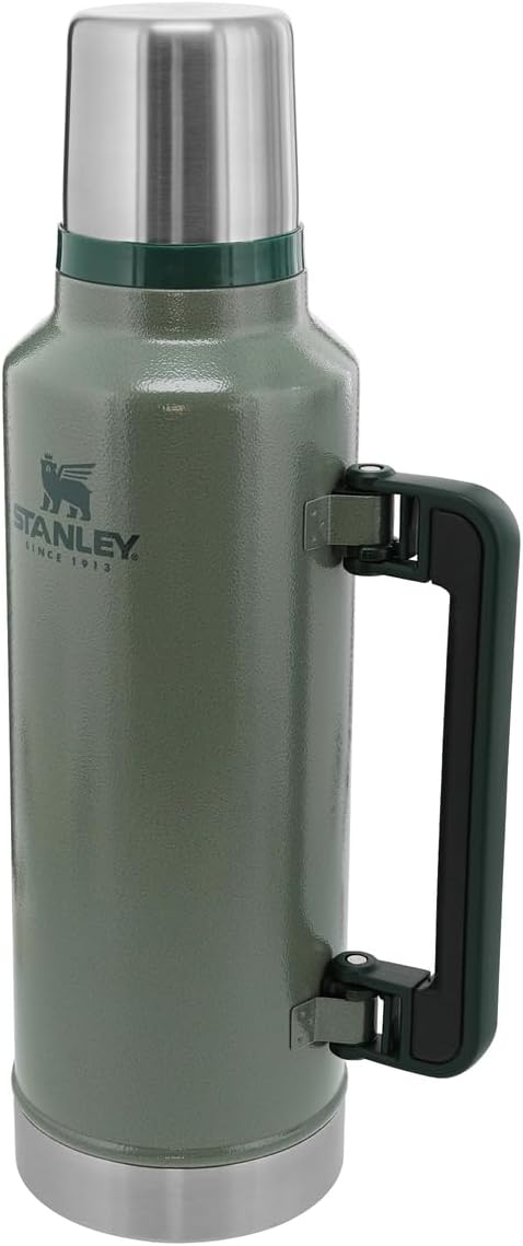 Stanley Classic Legendary Vakumlu Çelik Termos, 1.9 Litre, Yeşil (Hammertone Green)